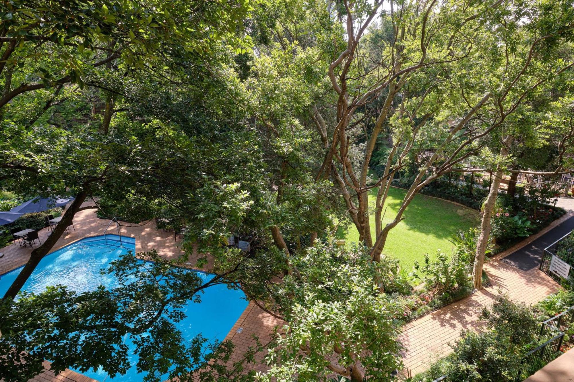 Protea By Marriott Johannesburg Balalaika Hotel 4*